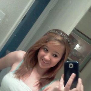 Meet your Posher, Katelyn